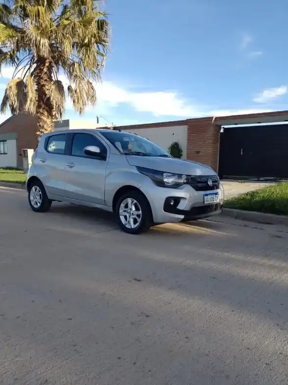 Fiat Mobi 1.0 Easy 2016 - foto 2