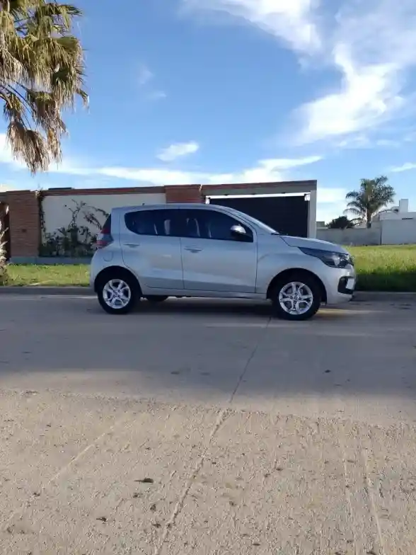 Fiat Mobi 1.0 Easy 2016 - foto 3