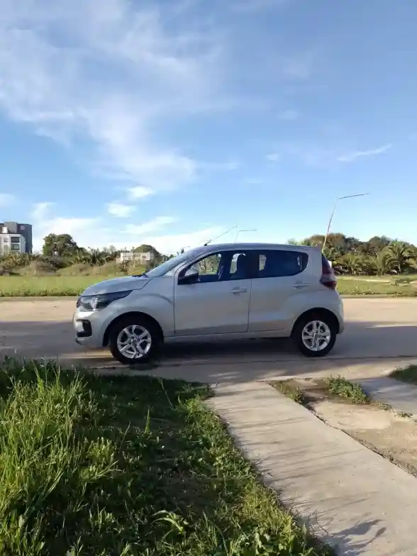 Fiat Mobi 1.0 Easy 2016 - foto 4