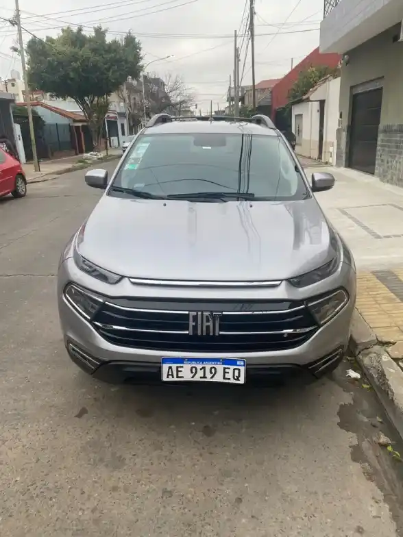 Fiat Toro 1.8 Freedom 4X2 At 2021 - foto 2