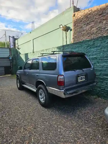 Toyota Hilux Sw4 3.0 I Runner 1998 - foto 2