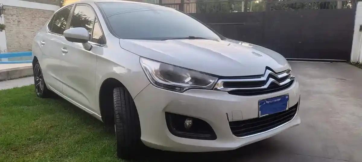 Citroën C4 Lounge 1.6 Thp 165 At6 Feel 2017 - foto 5