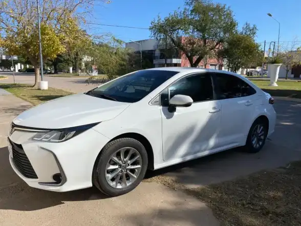 Toyota Corolla 2.0 Xei Cvt 170Cv 2023 - foto 1