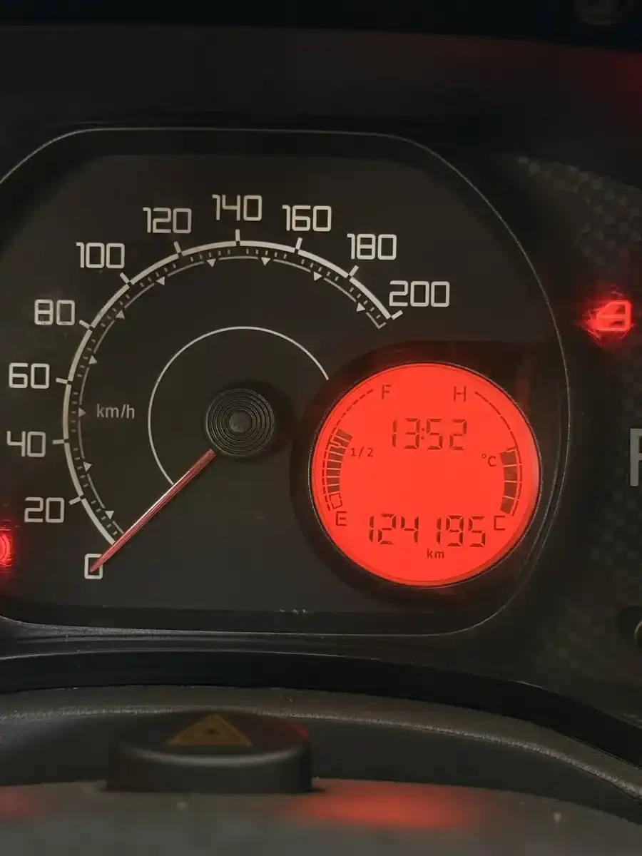 Fiat Palio 1.4 Fire Pack Seg. Confort 2015 - foto 3