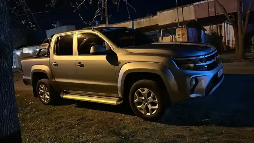 Volkswagen Amarok 2.0 Cd Tdi 180Cv Comfortline 4X2 At 2025 - foto 2