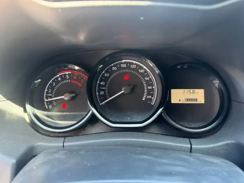 Renault Duster 1.6 Ph2 4X2 Expression 110Cv 2016 - foto 3