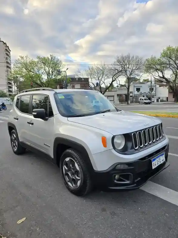 Jeep Renegade 1.8 Sport 2016 - foto 2