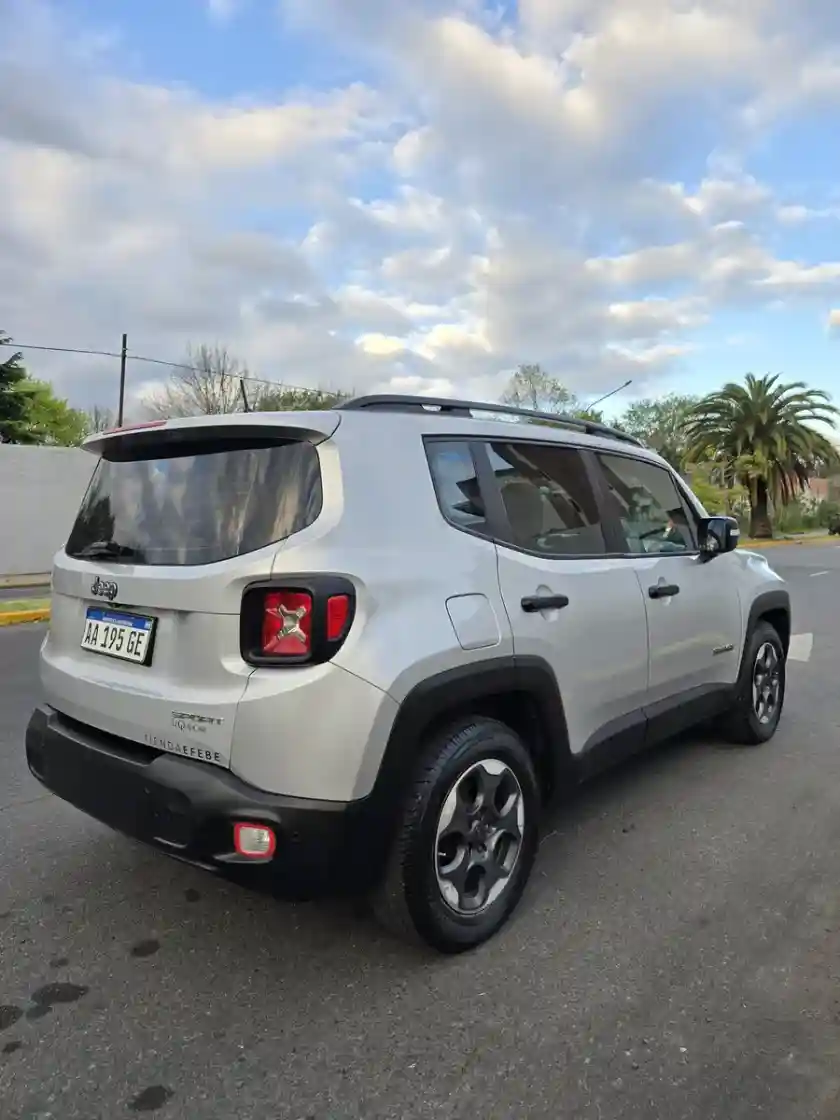 Jeep Renegade 1.8 Sport 2016 - foto 3
