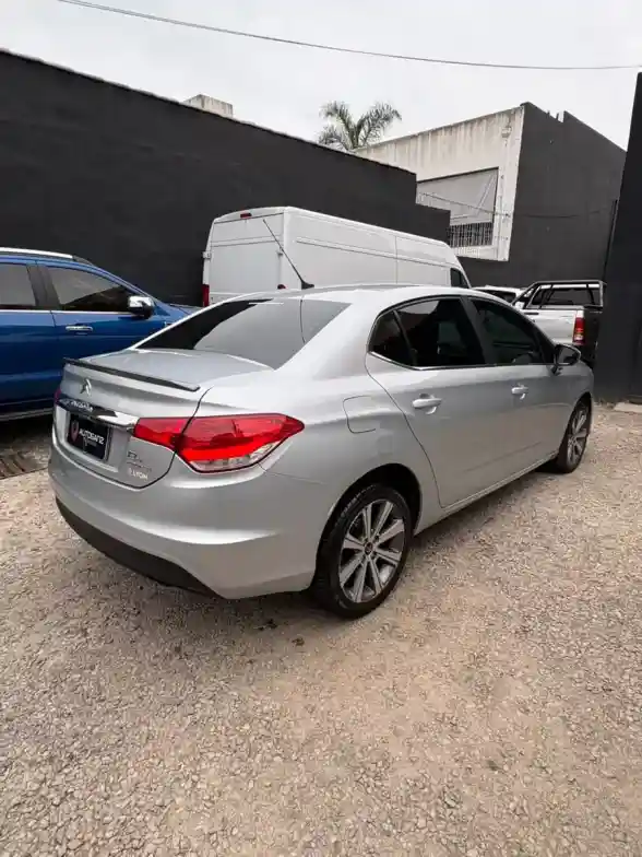 Citroën C4 Lounge 1.6 Hdi 115 Feel Pack 2017 - foto 4