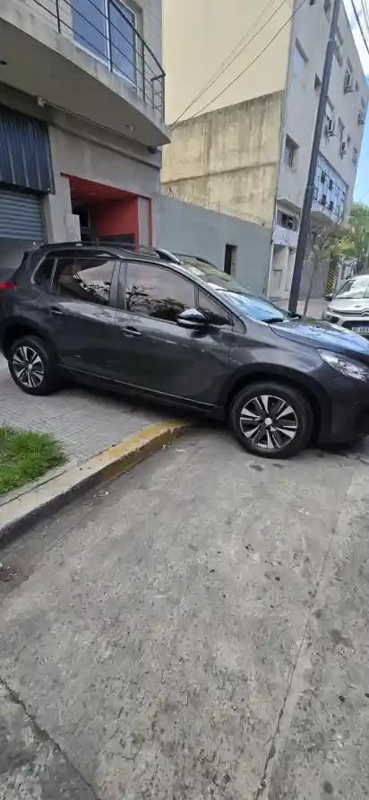 Peugeot 2008 1.6 Feline Tip Am20 2020 - foto 4