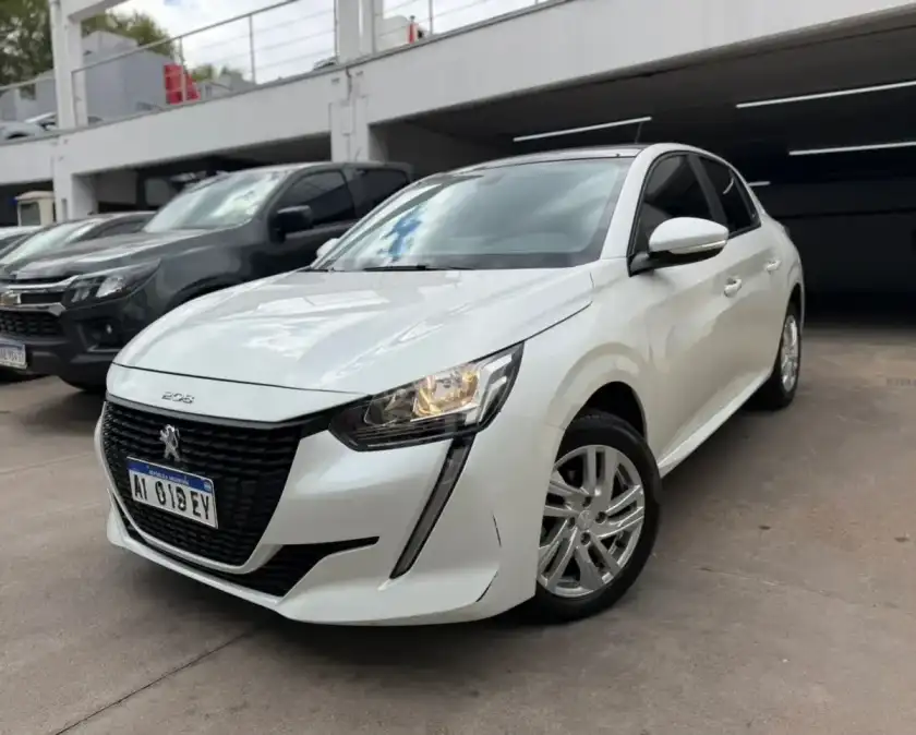 Peugeot 208 2023 - foto 1