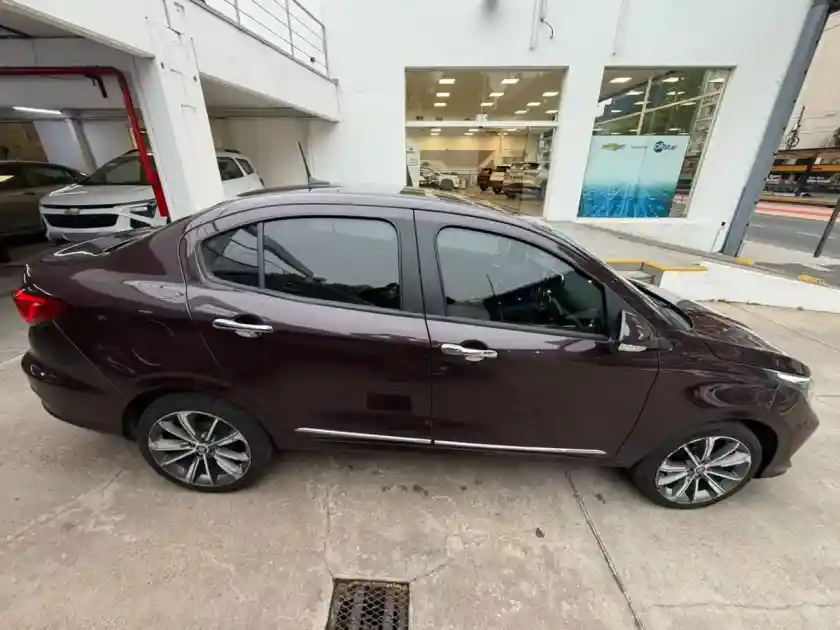 Fiat Cronos 1.8 16V Precision Pack Premium 2022 - foto 3
