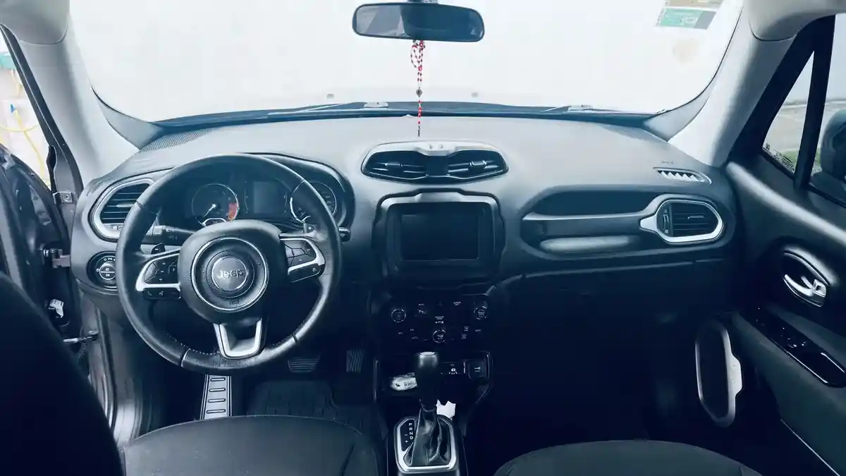 Jeep Renegade 1.8 Sport At 2020 - foto 4