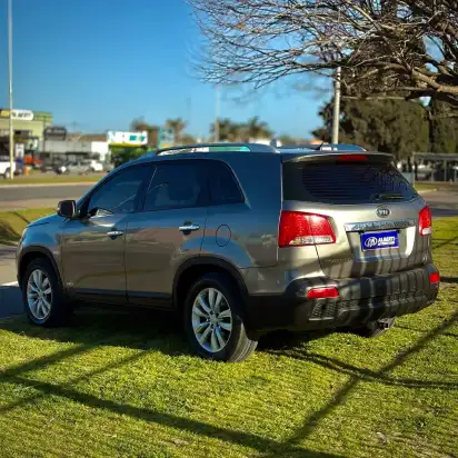 Kia Sorento 2.4 Ex 4X4 6At 2011 - foto 4