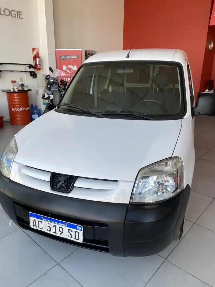 Peugeot Partner 1.6 Hdi Furgon Confort 92 2018 - foto 3