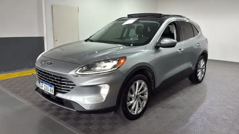 Ford Kuga Titanium 2.5L Hibrido At Awd 2022 - foto 1