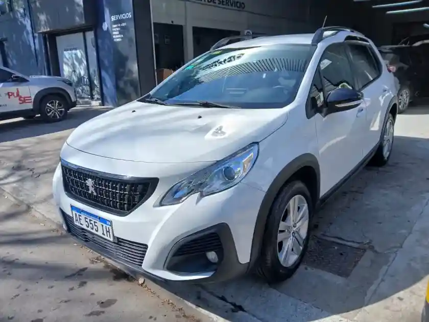 Peugeot 2008 1.6 Allure Am20 2020 - foto 1