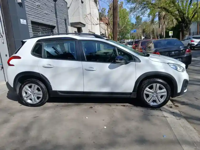 Peugeot 2008 1.6 Allure Am20 2020 - foto 3