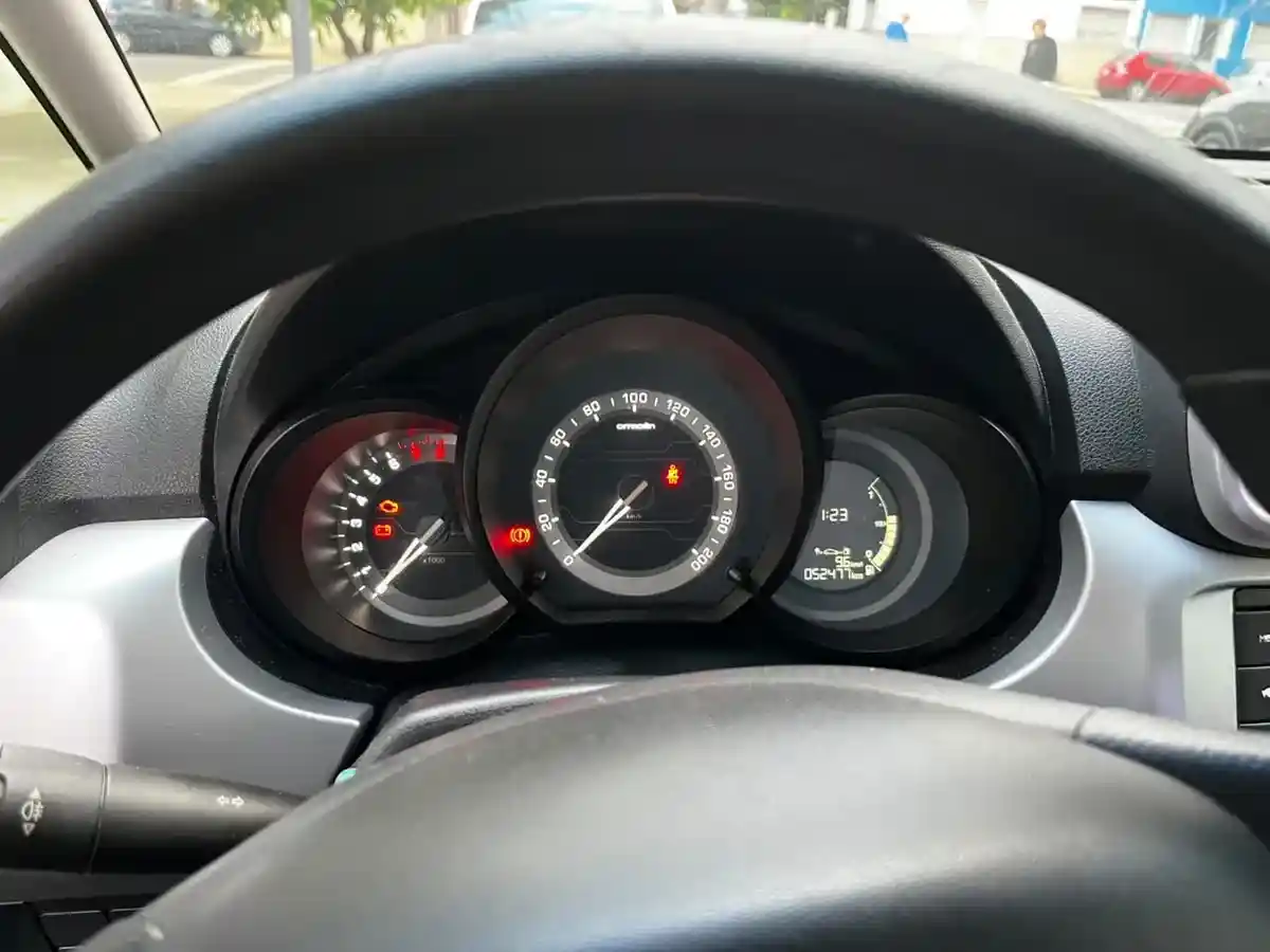 Citroën C3 Aircross 1.5 Vti 90 Live 2016 - foto 2