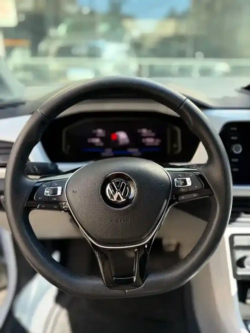 Volkswagen T-Cross 1.6 Highline At 2019 - foto 5