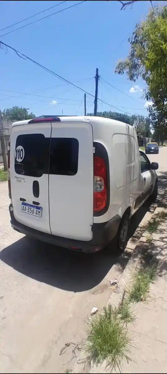 Fiat Fiorino Con Equipo De Frio Civiar 2016 - foto 2