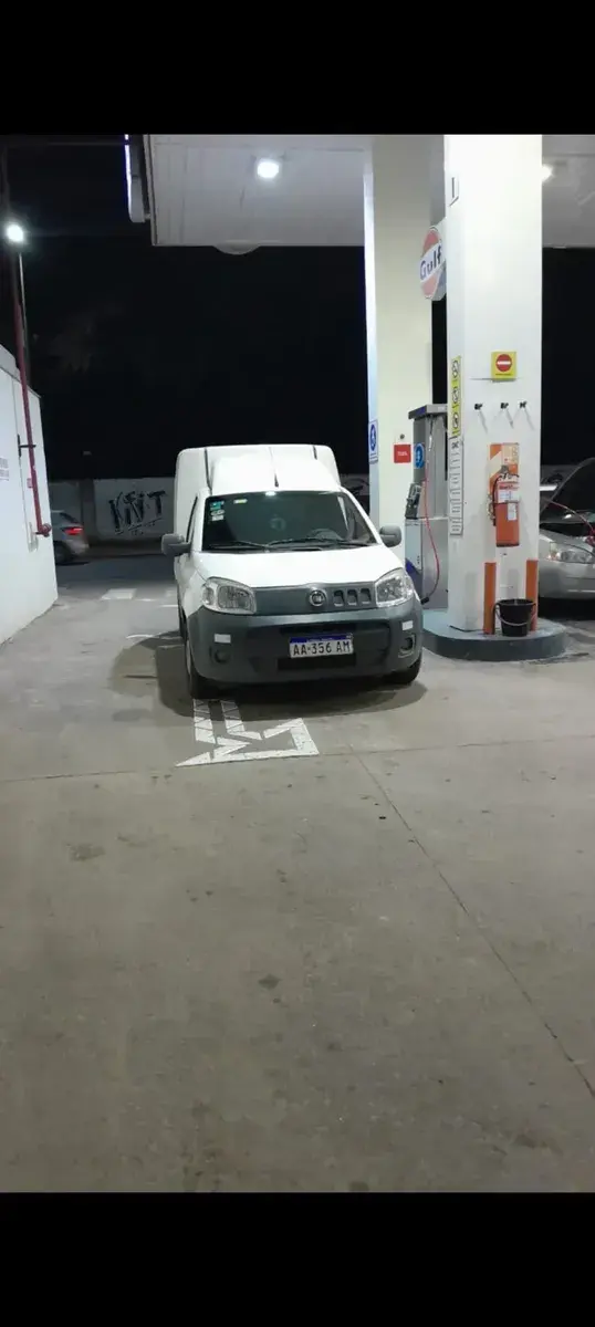 Fiat Fiorino Con Equipo De Frio Civiar 2016 - foto 3