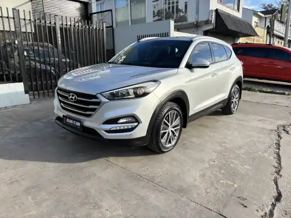Hyundai Tucson 2.0 Gl 6At 2Wd 2017 - foto 3