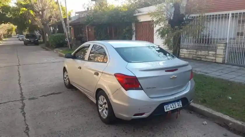 Chevrolet Onix 1.4 Activ 98Cv 2018 - foto 4