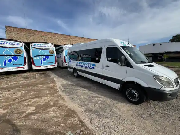 Mercedes-Benz Sprinter 2.1 515 Combi 4325 150Cv 19+1 2015 - foto 4
