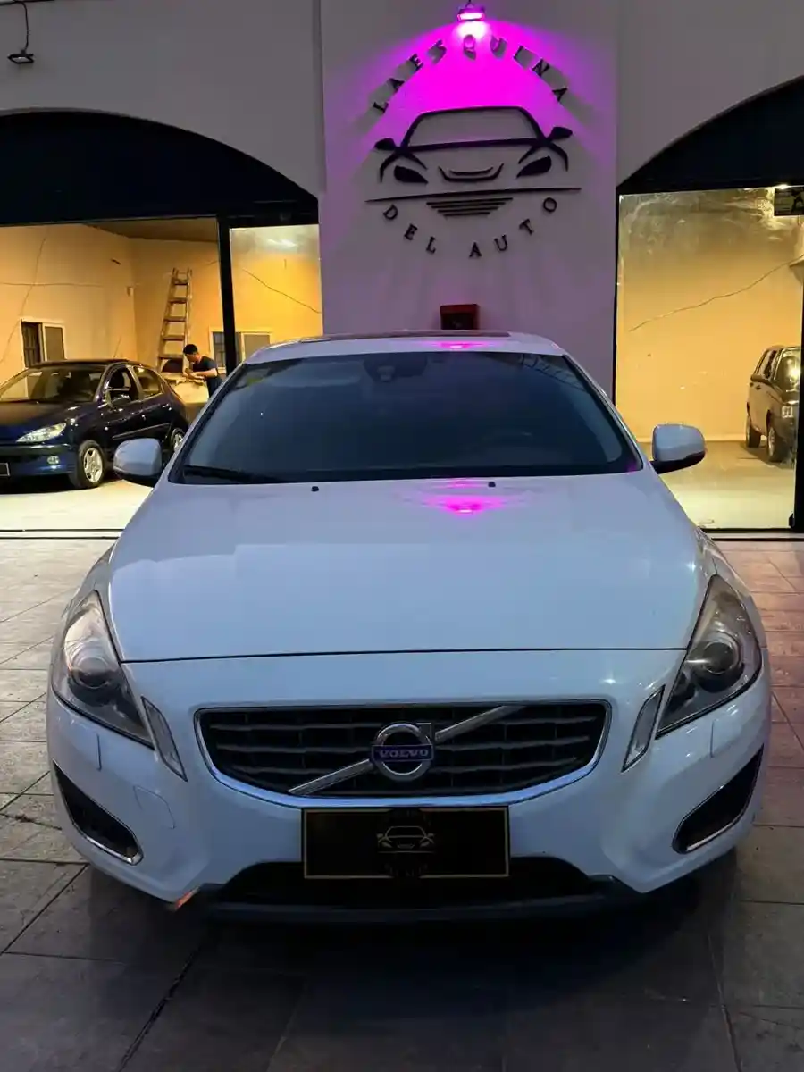 Volvo S60 3.0 T6 Awd Premium 304Cv 2012 - foto 2