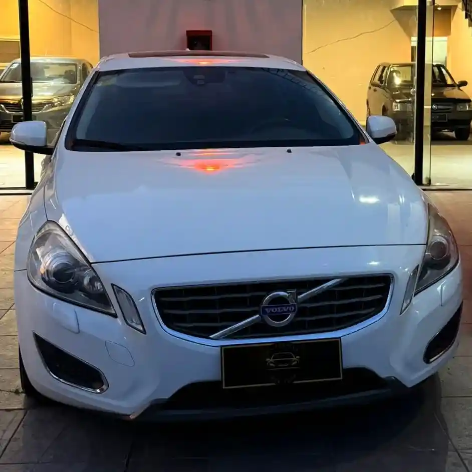 Volvo S60 3.0 T6 Awd Premium 304Cv 2012 - foto 3