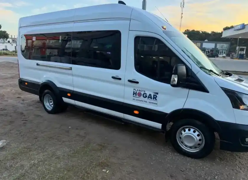 Ford Transit 2.0 Minibus 17+1 460E At 2024 - foto 1