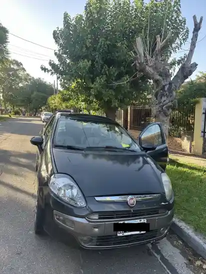 Fiat Punto 1.6 Essence Dualogic Plus 2014 - foto 1