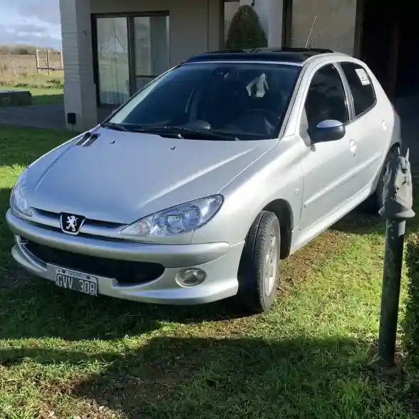 Peugeot 206 1.6 Xt Premium Tip 2008 - foto 1
