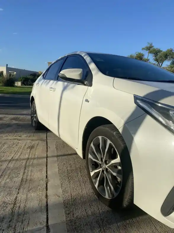 Toyota Corolla 1.8 Se-G Cvt 140Cv 2018 - foto 2