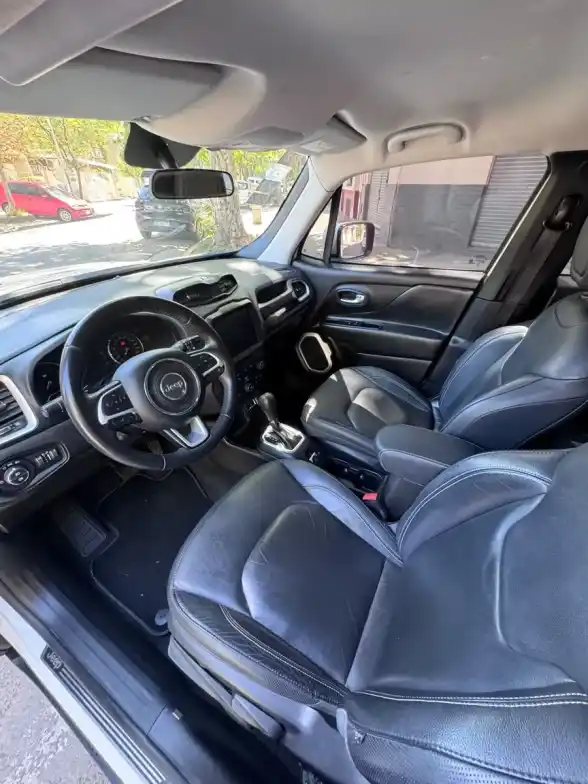 Jeep Renegade 1.8 Longitude At6 2019 - foto 2