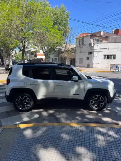 Jeep Renegade 1.8 Longitude At6 2019 - foto 4