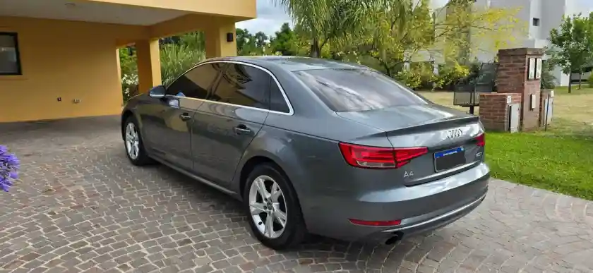 Audi A4 2.0 Fsi 190Cv 2018 - foto 5