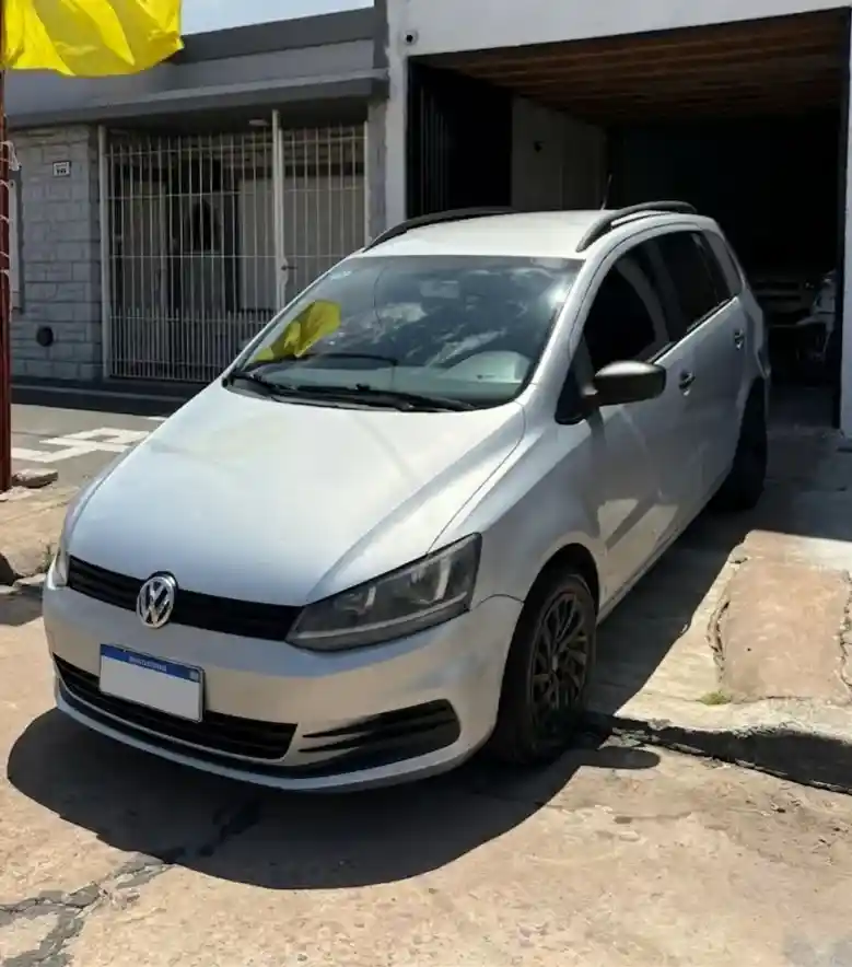 Volkswagen Suran 1.6 Comfortline 101Cv 2017 - foto 2