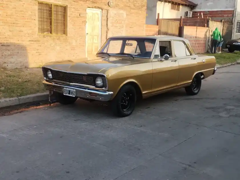 Chevrolet 400 Sedan 4 Puertas 1972 - foto 1