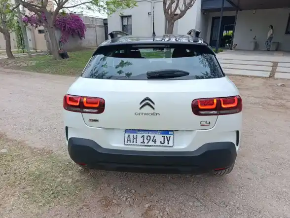Citroën C4 Cactus 1.6 Thp 165 At6 Shine 2025 - foto 4