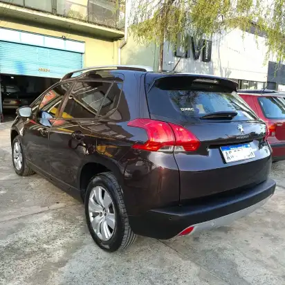 Peugeot 2008 1.6 Allure 2018 - foto 4