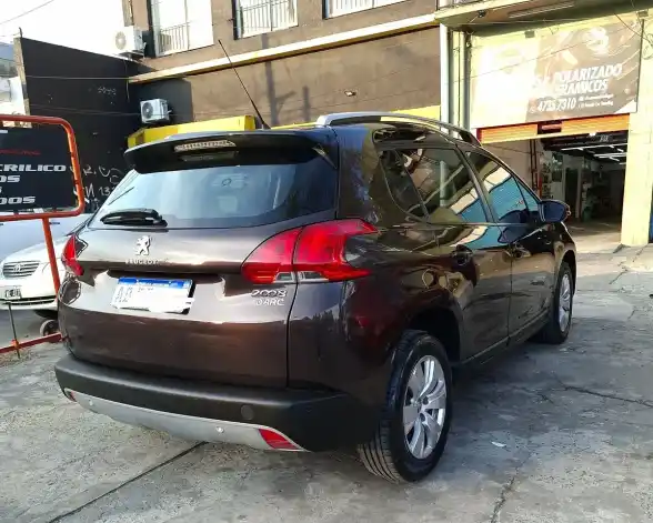 Peugeot 2008 1.6 Allure 2018 - foto 5