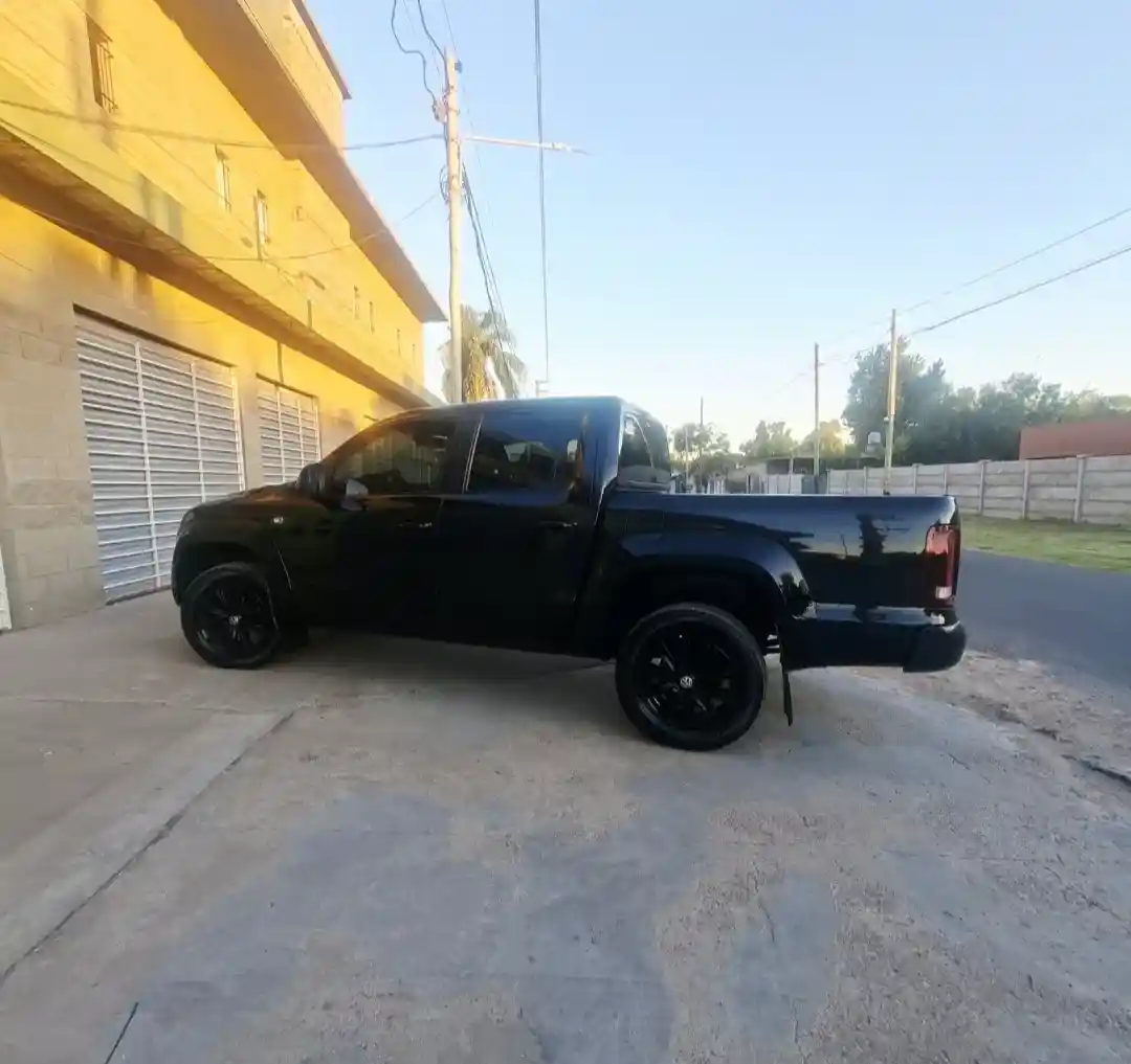 Volkswagen Amarok 2.0 Cd Tdi 180Cv 4X4 Black Package At 2016 - foto 3