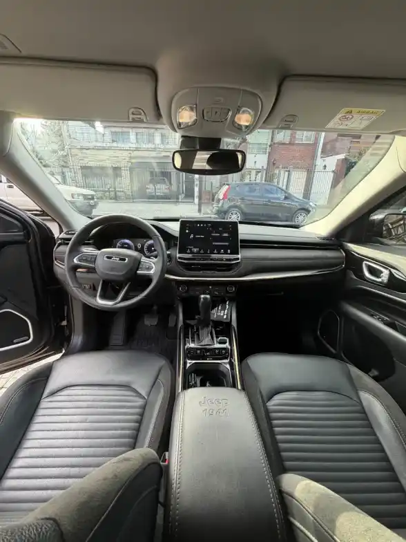 Jeep Commander 2.0 Td380 At9 4X4 7Pas Limited 2022 - foto 2