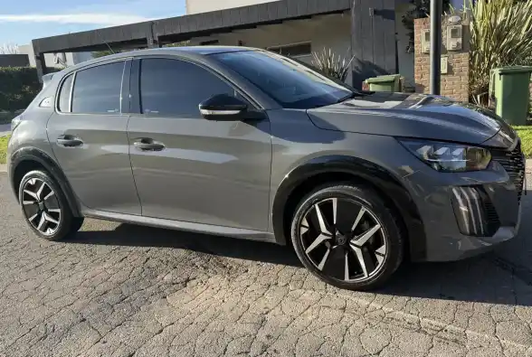 Peugeot 208 1.0 T200 Gt Cvt 2025 - foto 3