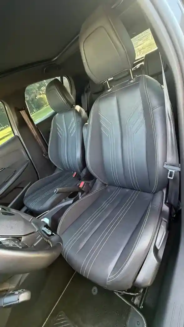 Peugeot 208 1.0 T200 Gt Cvt 2025 - foto 5