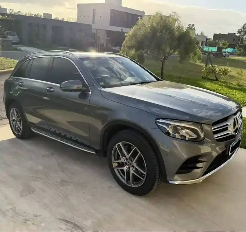 Mercedes-Benz Clase Glc 2.0 Glc250 300 4Matic Atomático 2019 - foto 3