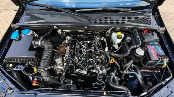 Volkswagen Amarok 2.0 Cd Tdi 140Cv Trendline 2018 - foto 4