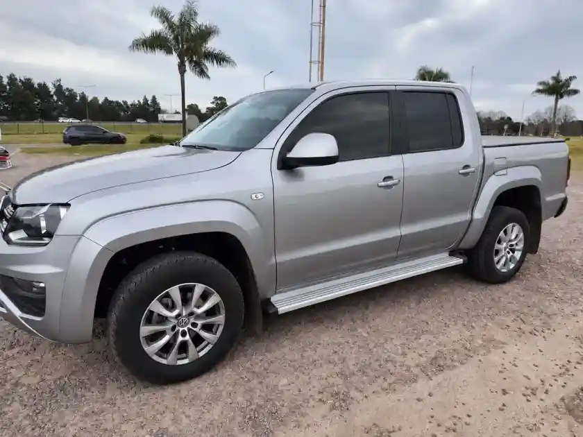 Volkswagen Amarok 2.0 Cd Tdi 180Cv Comfortline 4X2 At 2023 - foto 1